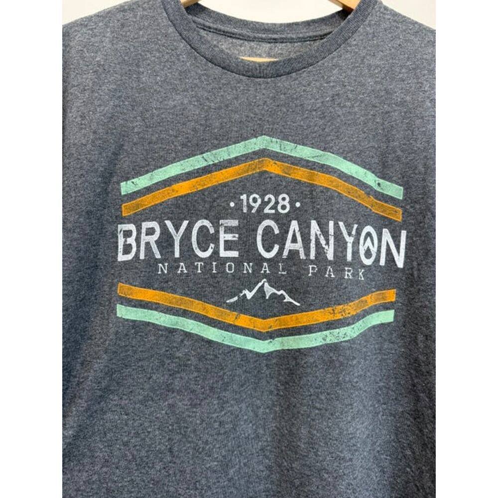 Bryce Canyon National Park Graphic Tee Gray Fits Like XL - Picture 3 of 3
